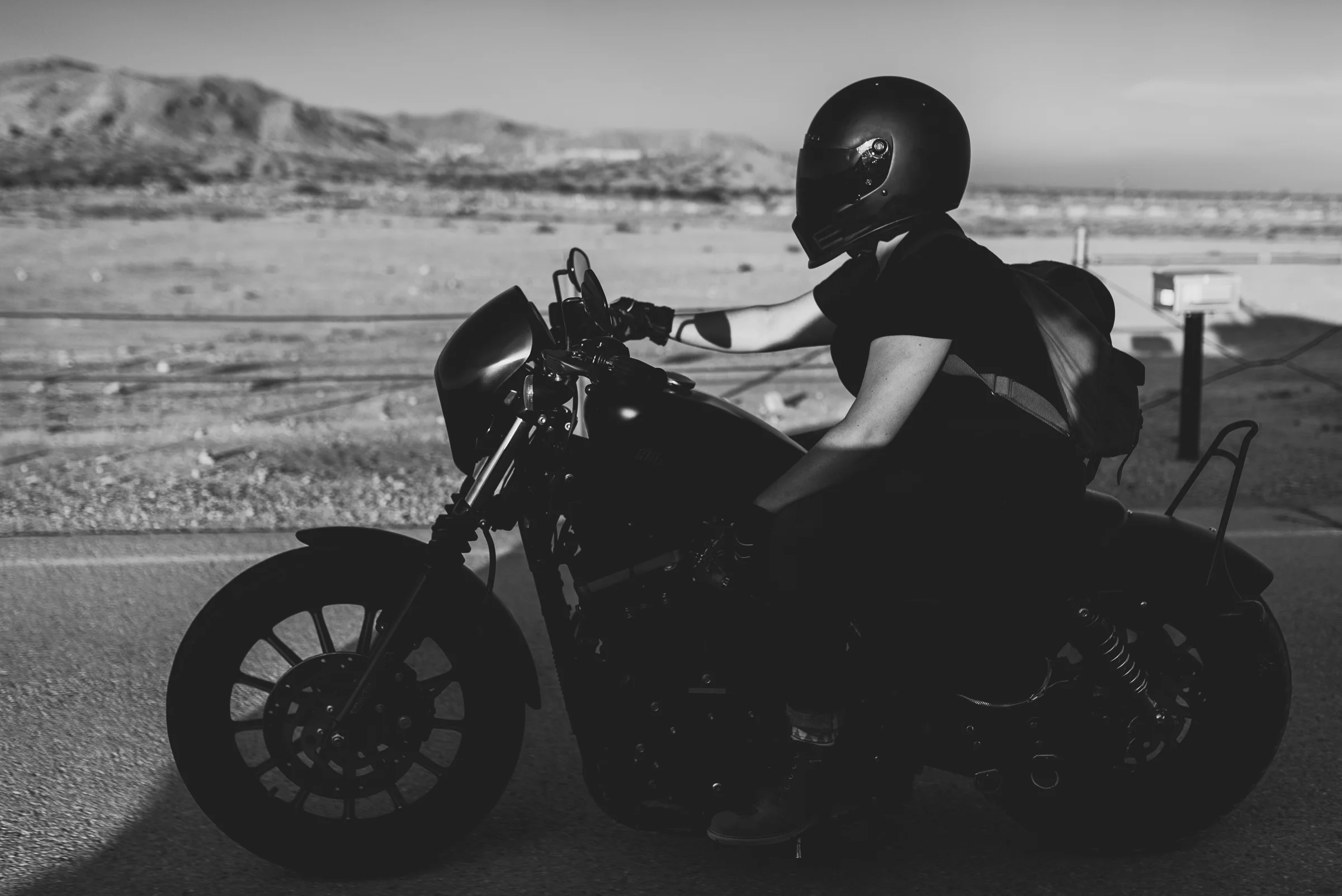 ©The-Ryans-Photography---Mallory-Roa-Motorcycle,-El-Mirage-Dry-Lakebed-024.jpg