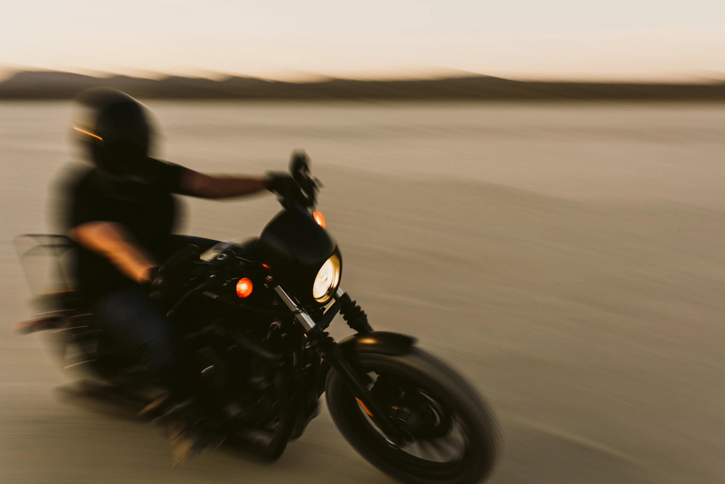 ©The-Ryans-Photography---Mallory-Roa-Motorcycle,-El-Mirage-Dry-Lakebed-154.jpg