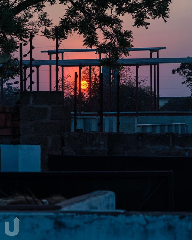 Sunsets in #Zambia 🇿🇲 are unreal. This from our house here. 
1st #Zambian Deaf Leadership Summit by GBCZambia.org &amp; #GBCZTeam with&nbsp;@refan&nbsp;&amp;&nbsp;@upsidedownchachi &amp; @1TakeWonders

If you like Upside Reports, please like our FB