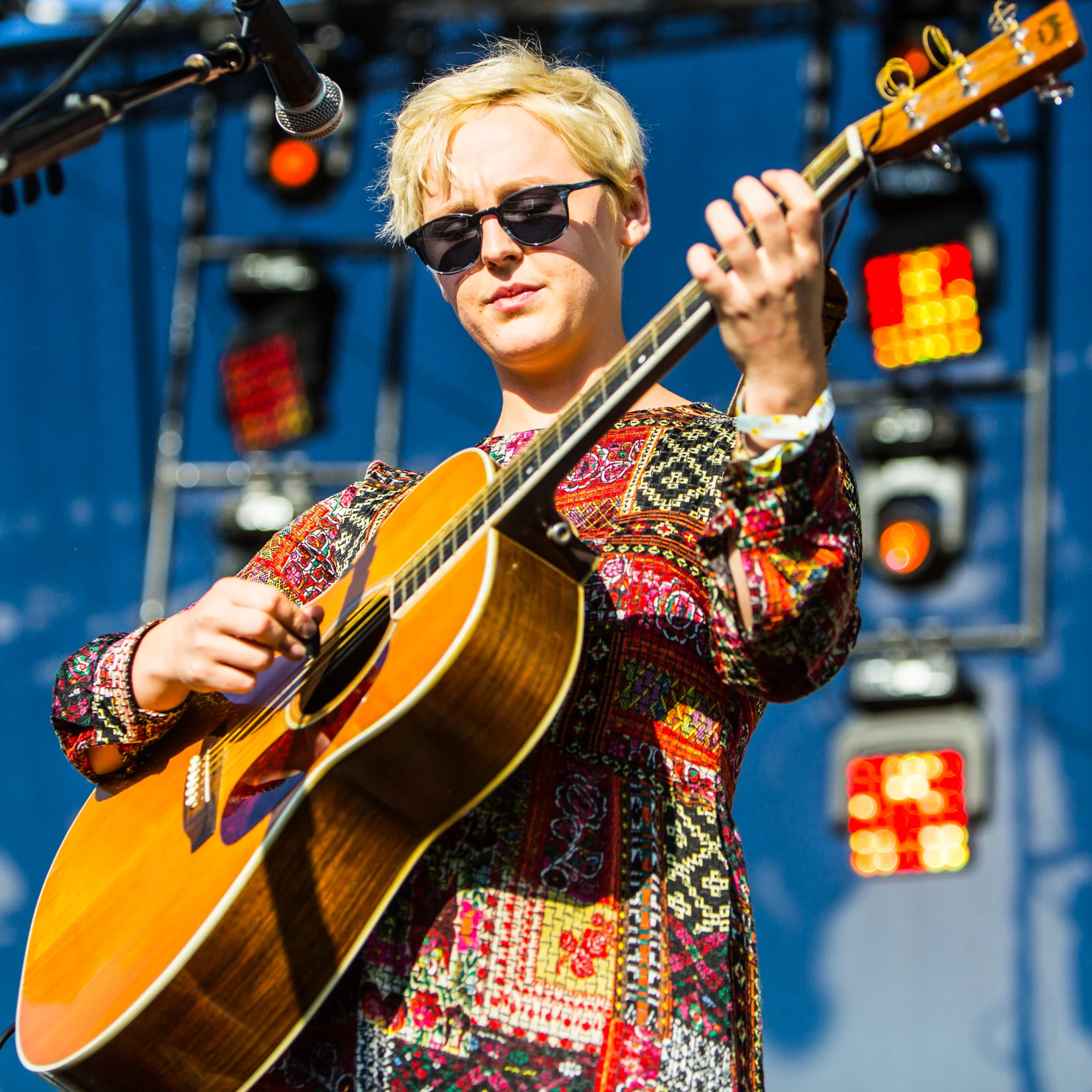 05-Laura-Marling-Cosores.jpg