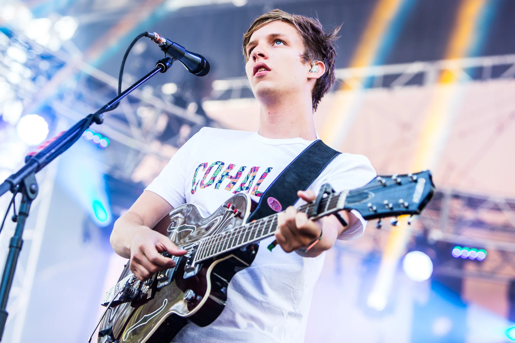 04-George-Ezra-Cosores.jpg