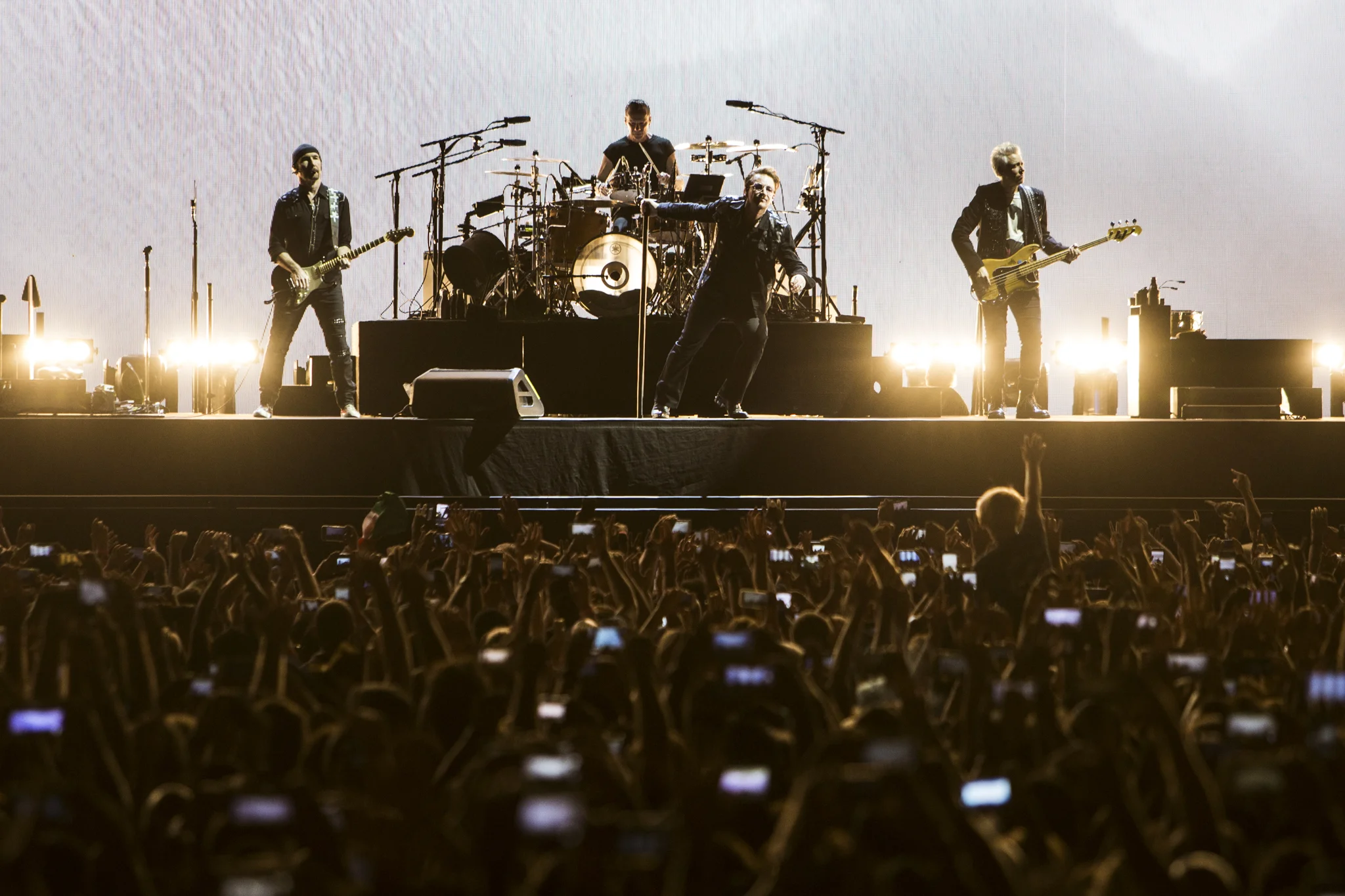 U2.4.jpg