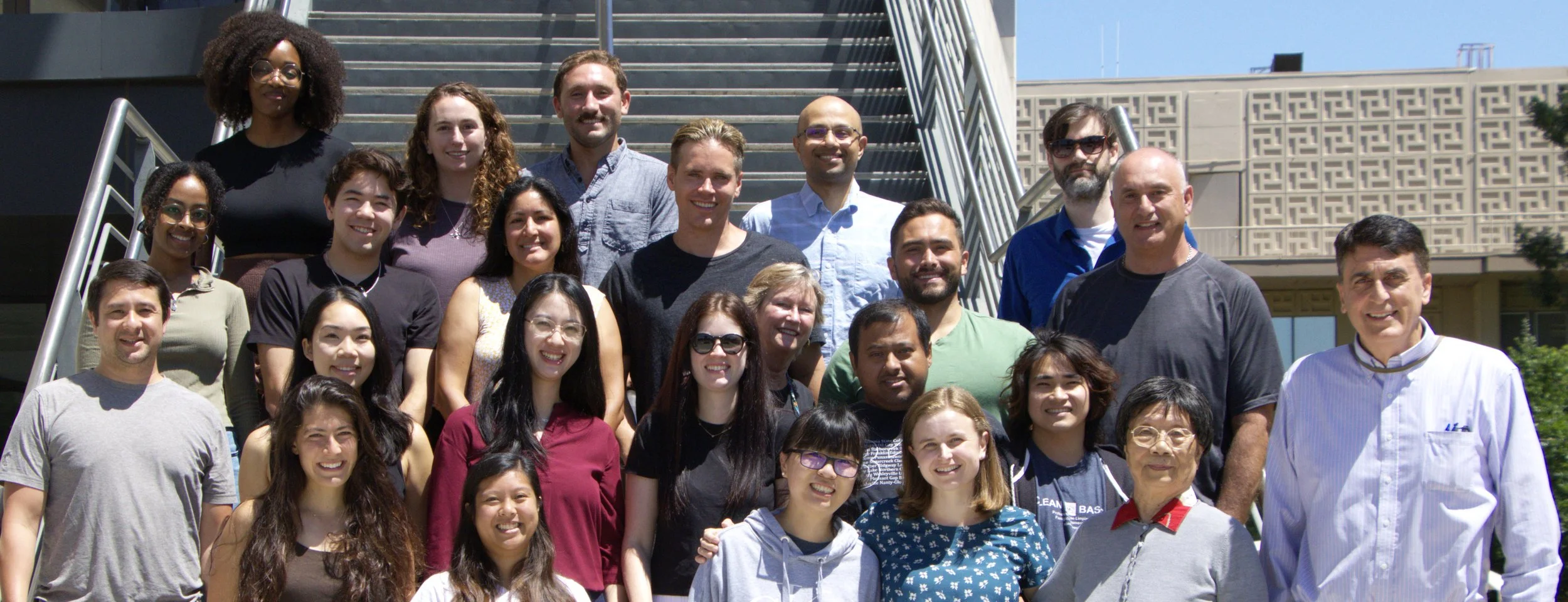 2crop_Lab Photo 2024.jpg