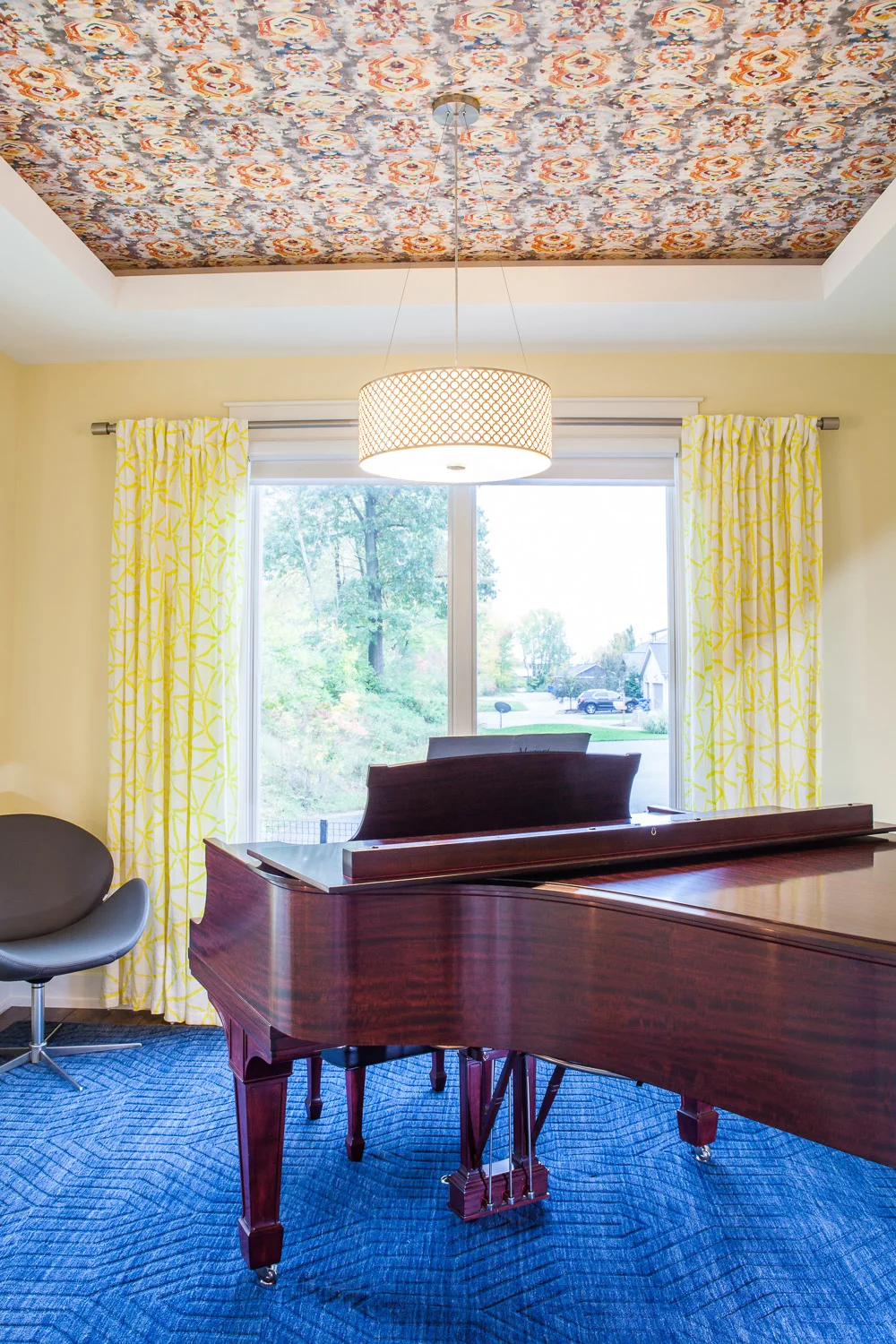 Colorful Music Room with Wallpaper Ceiling
