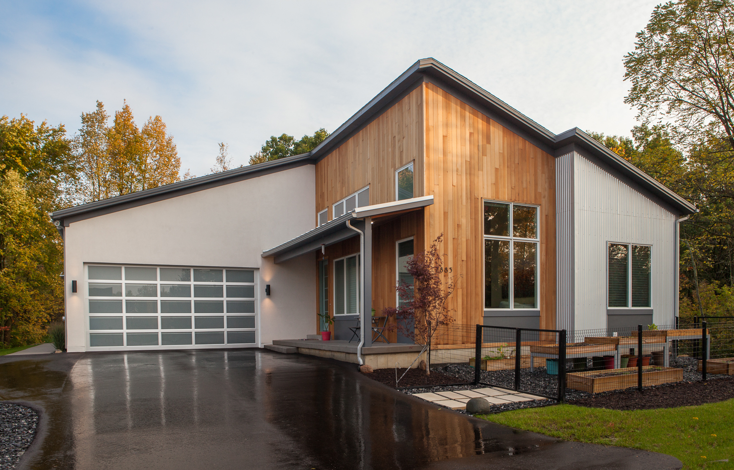 Mid Century Modern Home - Exterior