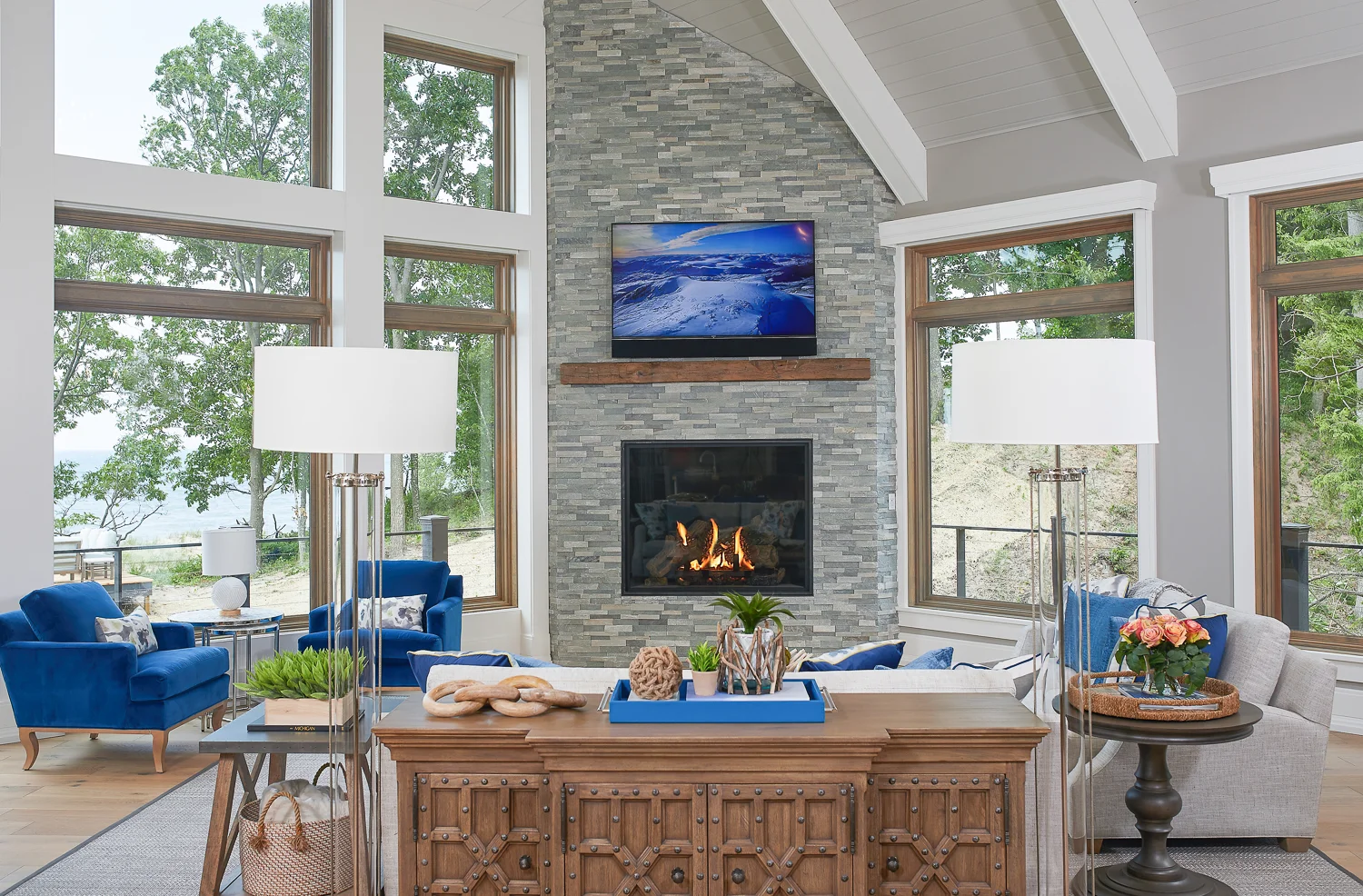 Fuchsia Design Lake House Web Resolution015.jpg