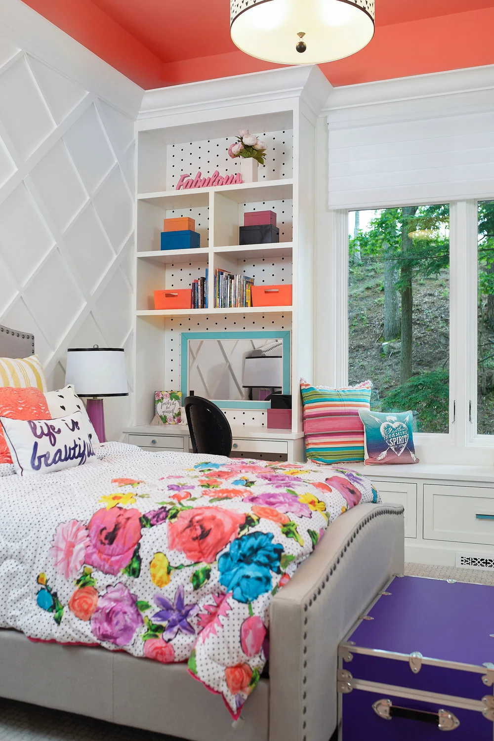 Fuchsia-Design-pattern-color-palette.jpg