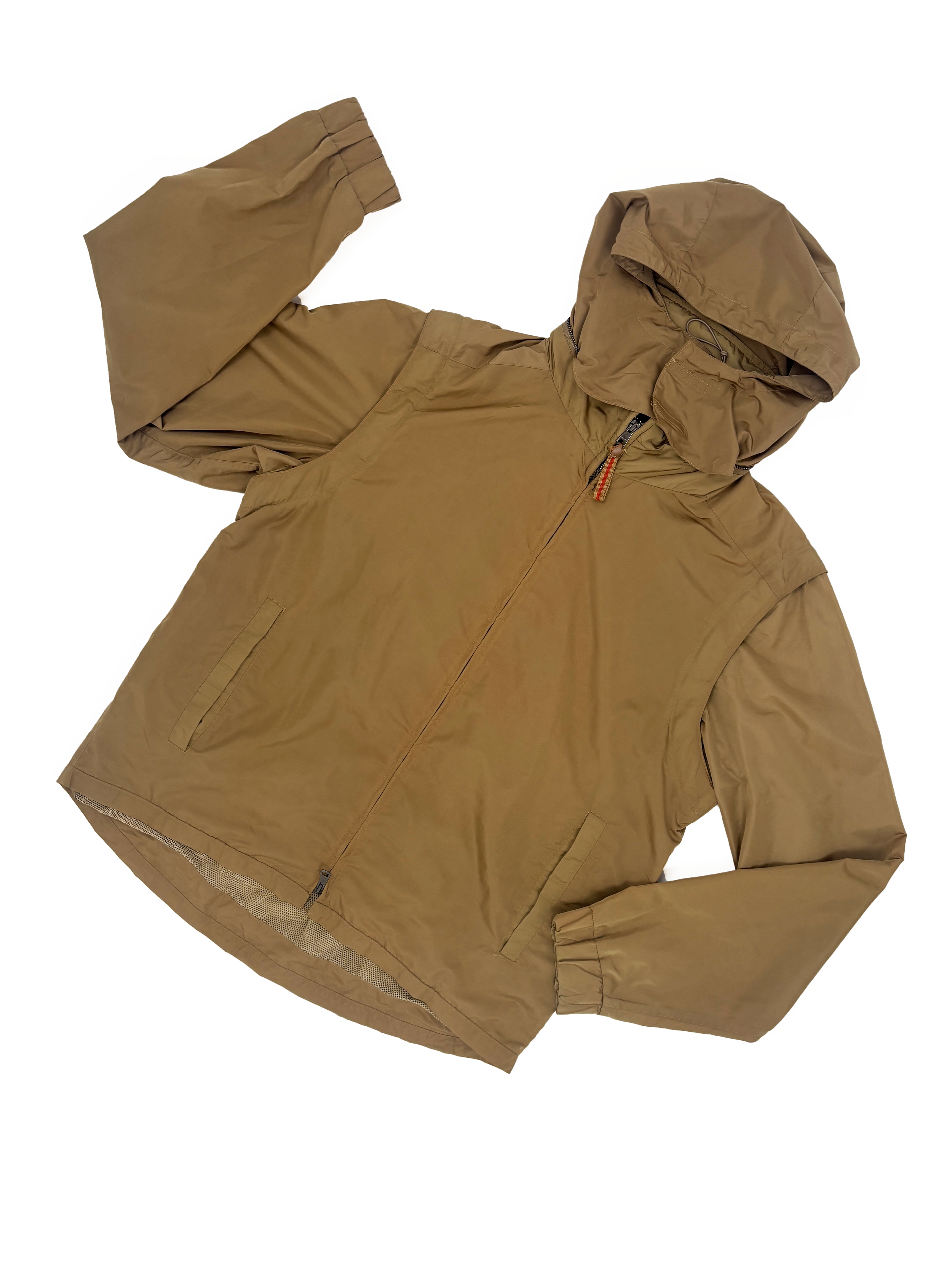 gucci-convertible-jacket-windbreaker-tom-ford-vintage-menwear-tan-beige-nylon-vest-zip-off-sleeves-packable-hood-pouch.png