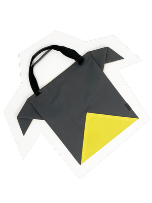 1325. ISSEI MIYAKE 折り紙 tops Issey Miyake 1325 tote bag — JAMES VELORIA