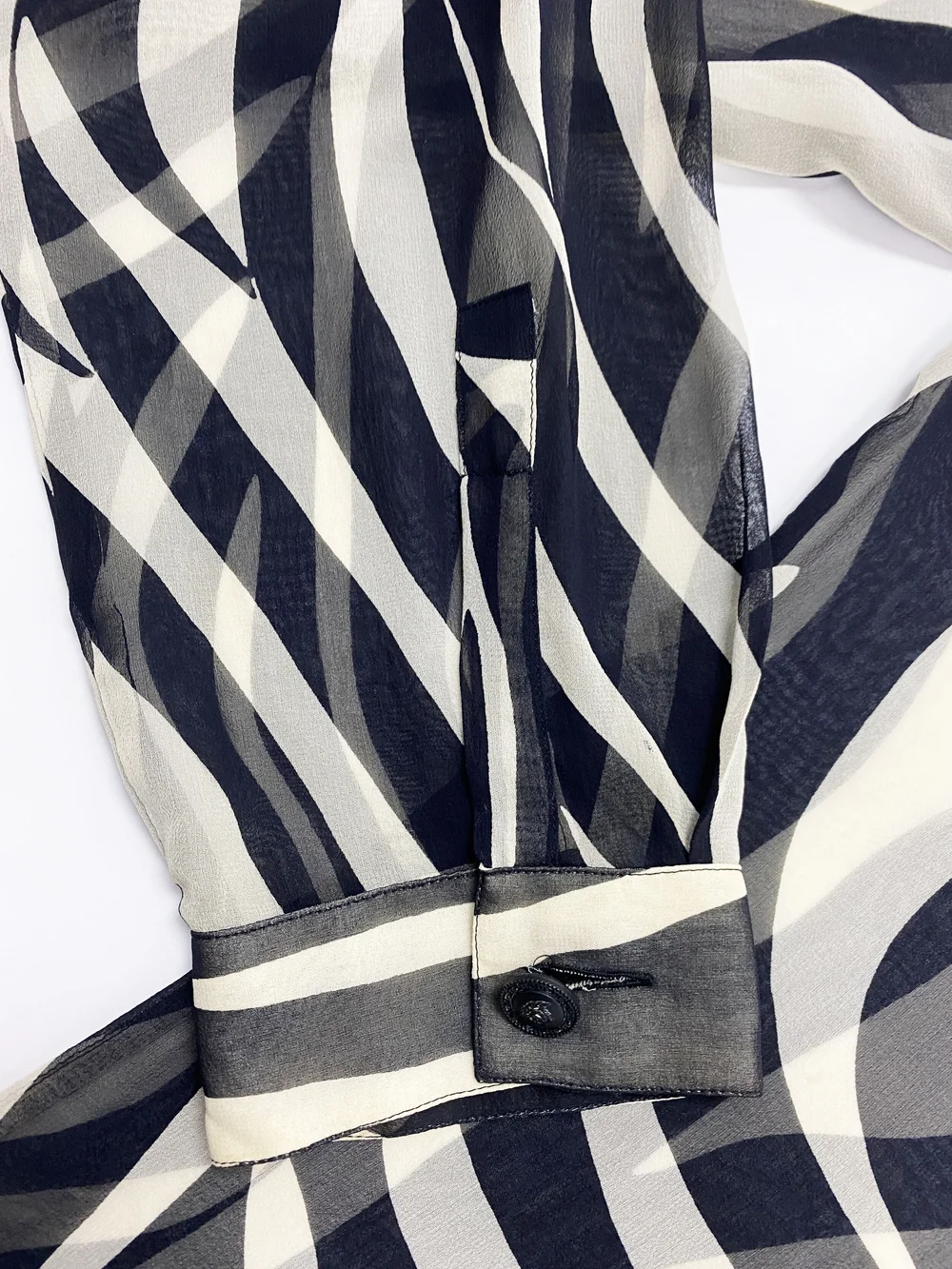 Gianni Versace F/W 1996 zebra silk shirt — JAMES VELORIA