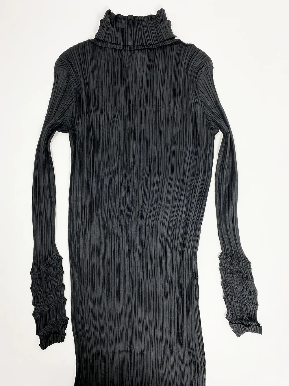 ワンピース ISSEY MIYAKE 90s HARF ZIP WOOL ONE PIECE ワンピース ISSEY MIYAKE 90s HARF ZIP WOOL ONE PIECE Issey