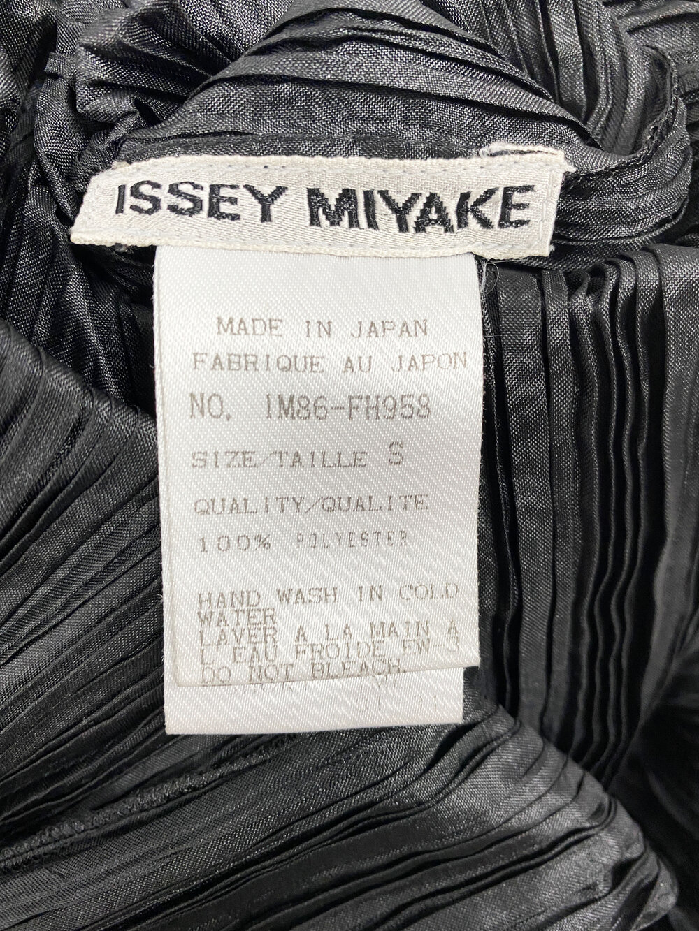Issey Miyake 90s zig zag pleated maxi dress — JAMES VELORIA Issey Miyake 90s zig zag pleated maxi dress — JAMES VELORIA