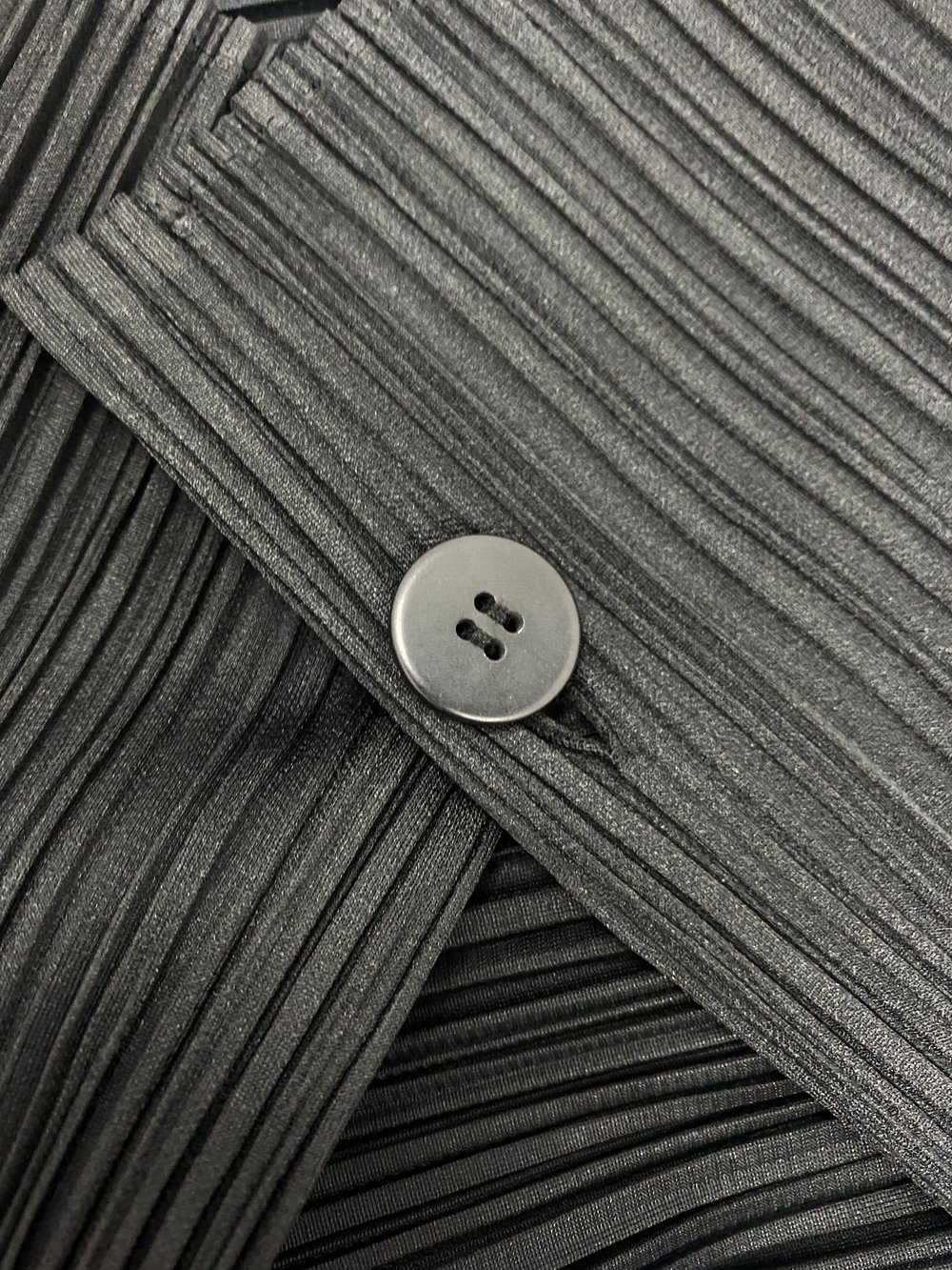 Pleats Please black deconstructed jacket — JAMES VELORIA