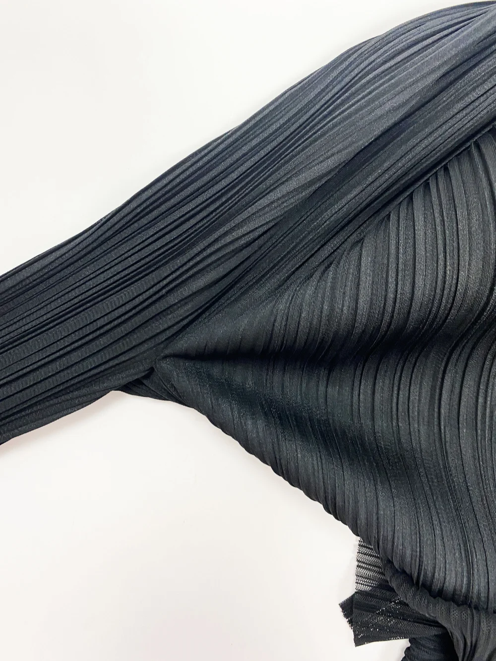 Pleats Please black deconstructed jacket — JAMES VELORIA