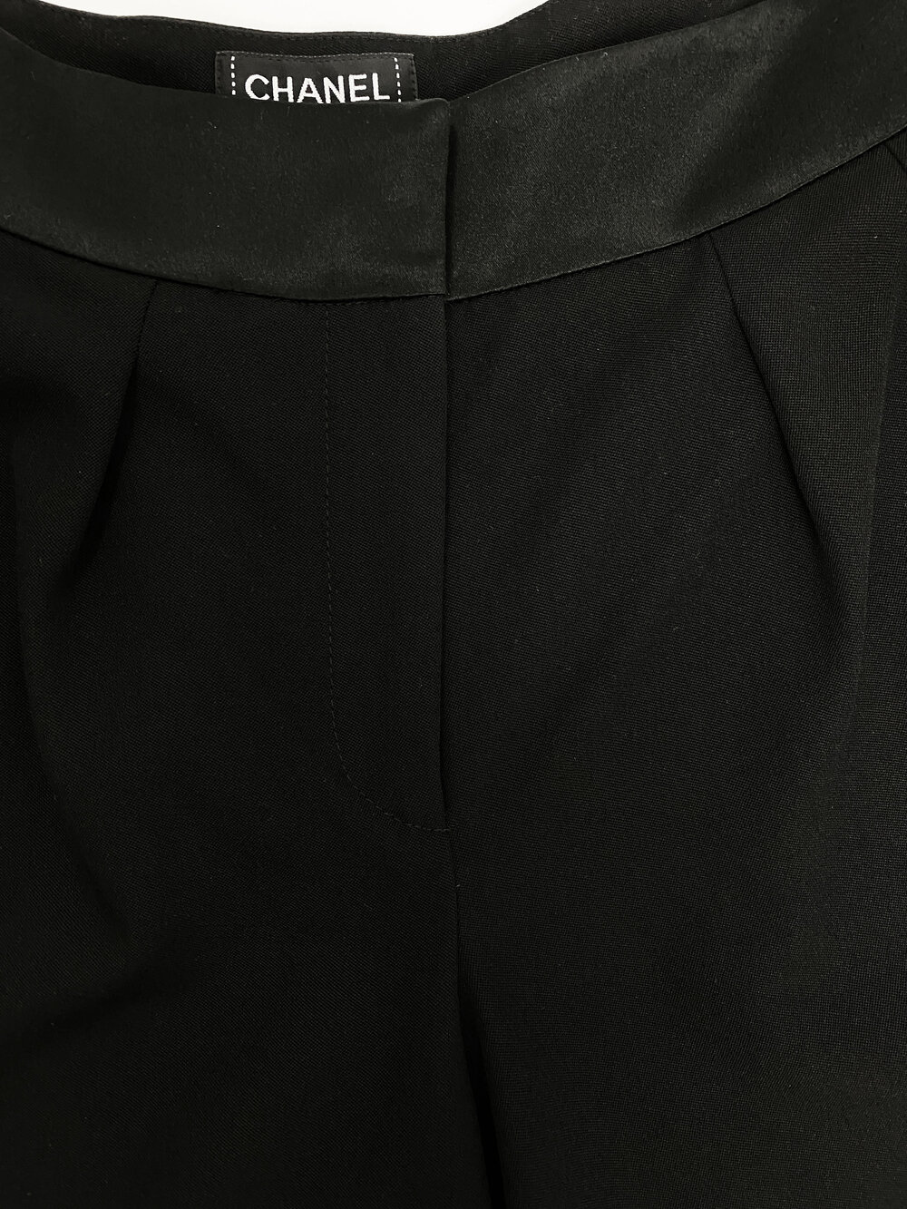 CHANEL pants (BLACK) – Shop The Runway