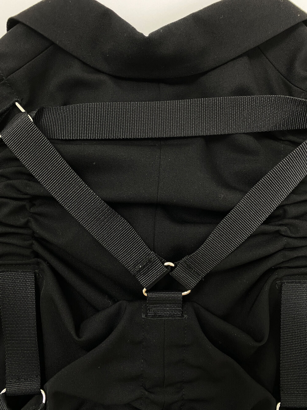 Junya Watanabe black parachute jacket with harness straps and open back —  spring 2003 - V A N II T A S