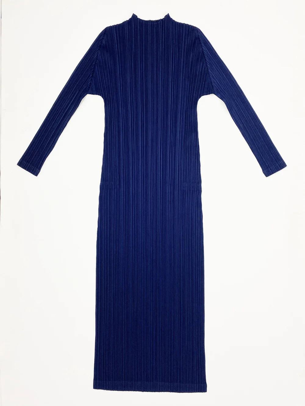 Pleats Please navy blue pleated dress — JAMES VELORIA