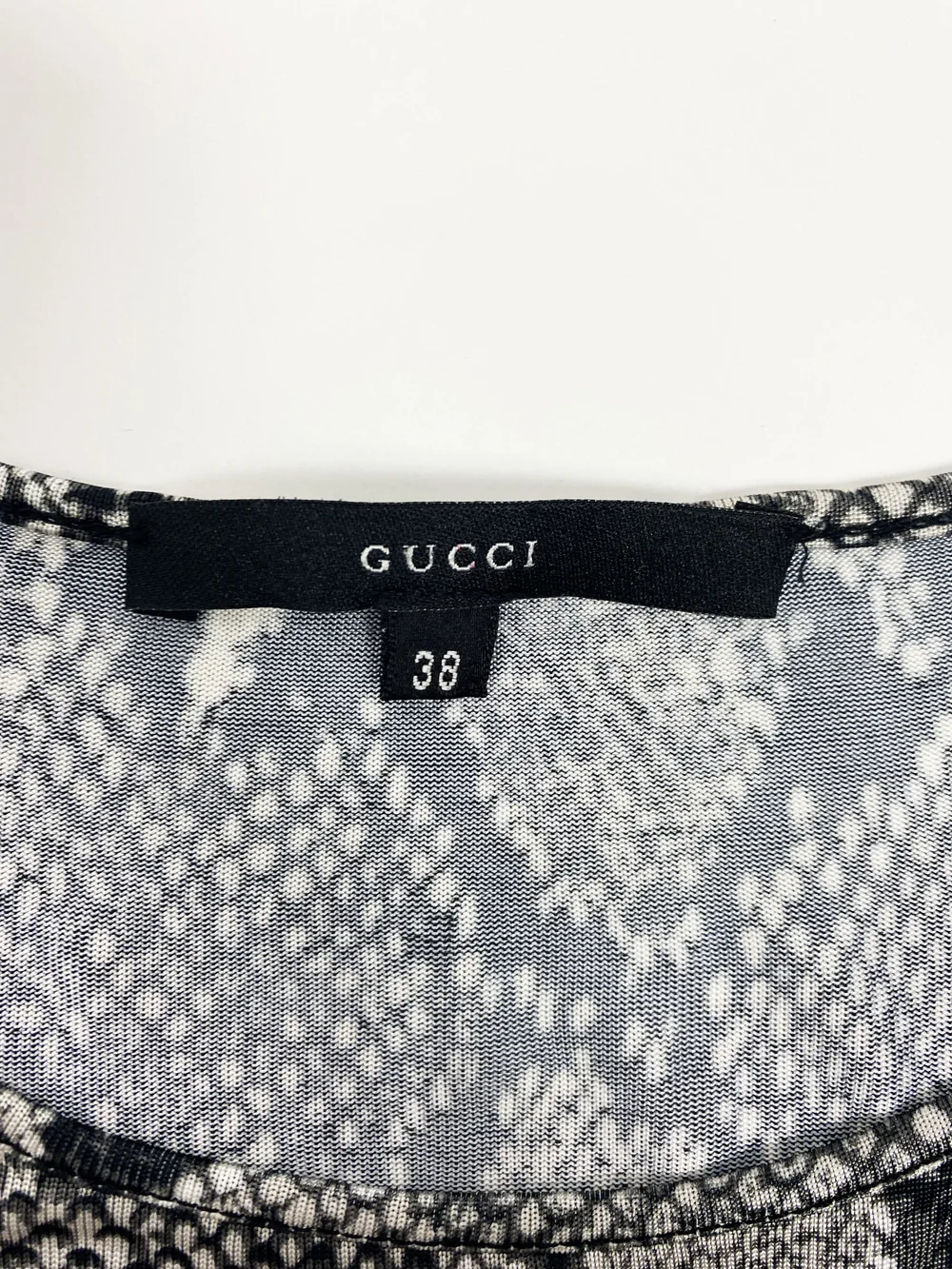 Gucci S/S 2000 snake print t-shirt — JAMES VELORIA