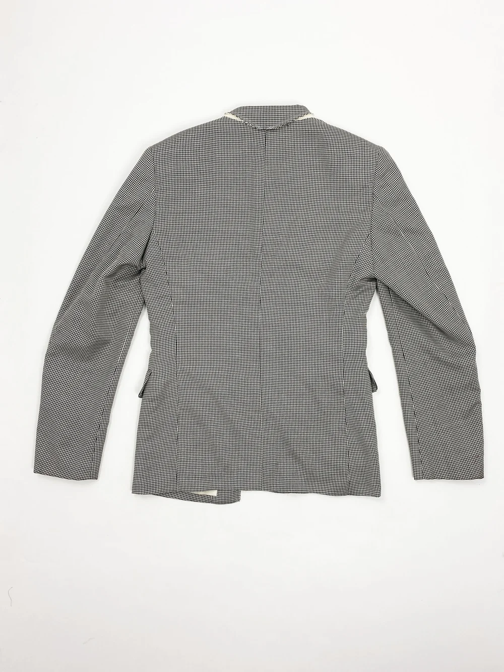 Comme des Garcons S/S 2016 deconstructed blazer — JAMES VELORIA