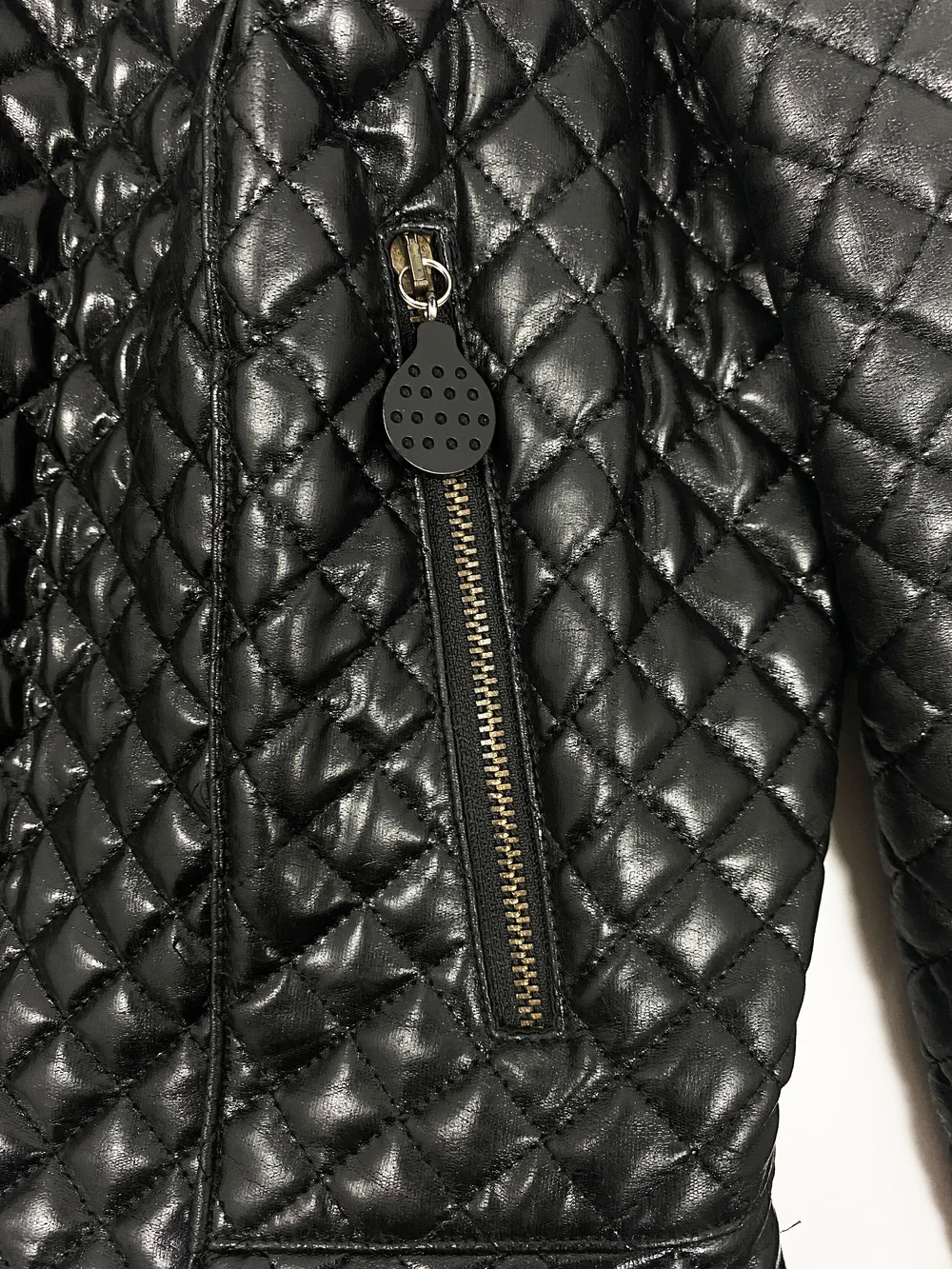 【Claude Montana】90s 構築的シルエットコート イタリア製 黒 Claude Montana, vintage black leather motorcycle jacket - Unique
