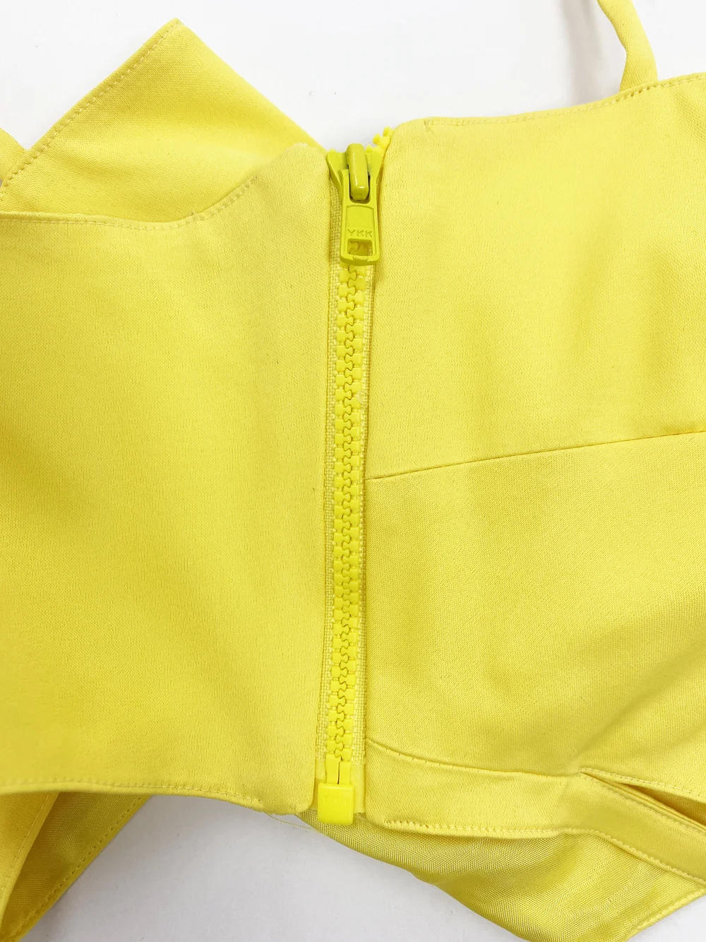 Gianni Versace Versus 90s yellow bra top — JAMES VELORIA