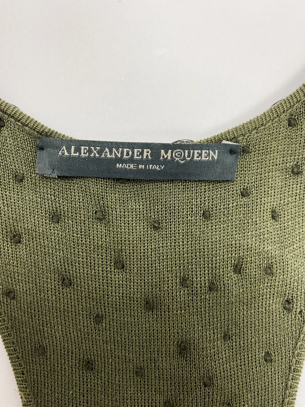 ALEXANDER MCQUEEN メッシュタンクトップ Alexander McQueen S/S 2003 button tank top — JAMES VELORIA