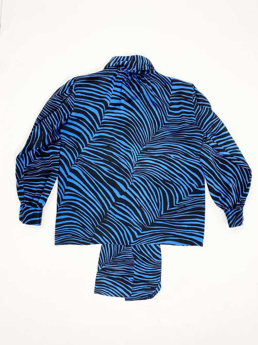 Yves Saint Laurent 80s blue zebra print silk blouse — JAMES VELORIA