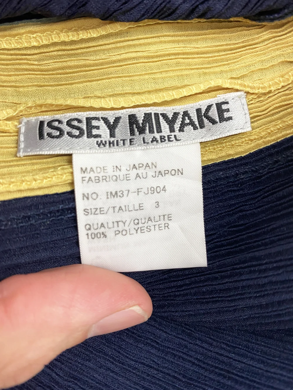 Issey Miyake pleated folded collar top — JAMES VELORIA