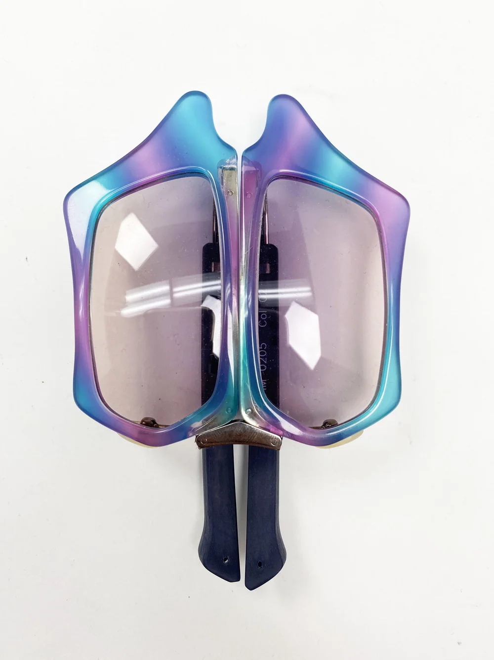 Issey Miyake x Alain Mikli collapsible sunglasses — JAMES VELORIA