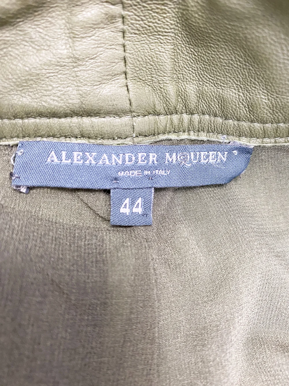2000s Alexander Mcqueen レイヤードパンツ Alexander McQueen SS 2000 “Eye” Red pants with metal buttons