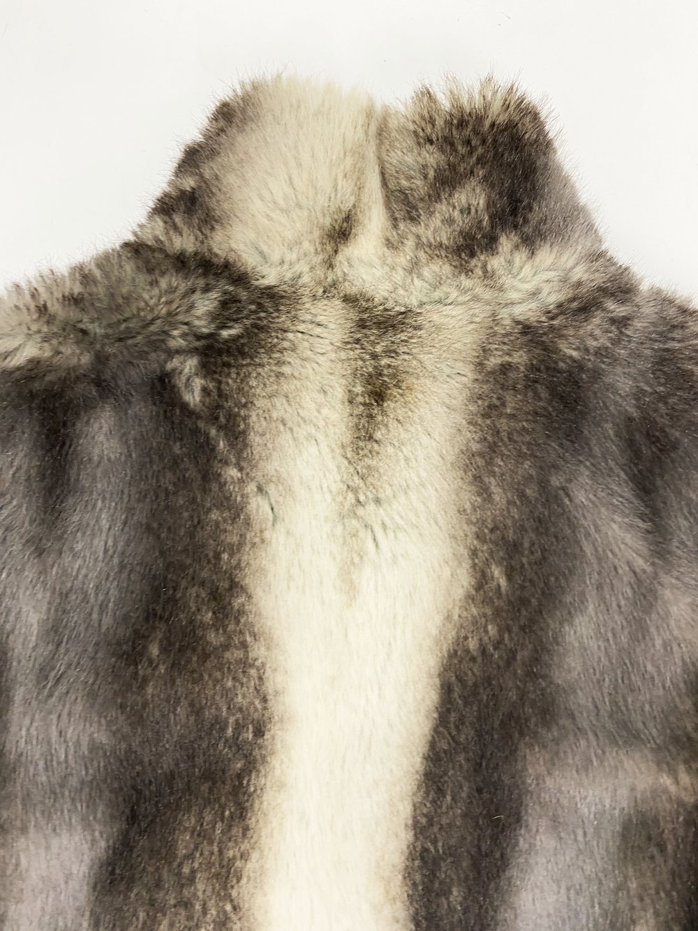Miu Miu F/W 2000 faux fur jacket — JAMES VELORIA Miu Miu F/W 2000 faux fur jacket — JAMES VELORIA