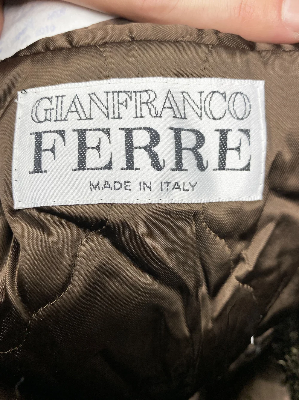 ヴィンテージ/イタリア製/GIANFRANCO FERRE/ Gianfranco Ferre faux fur coat — JAMES VELORIA