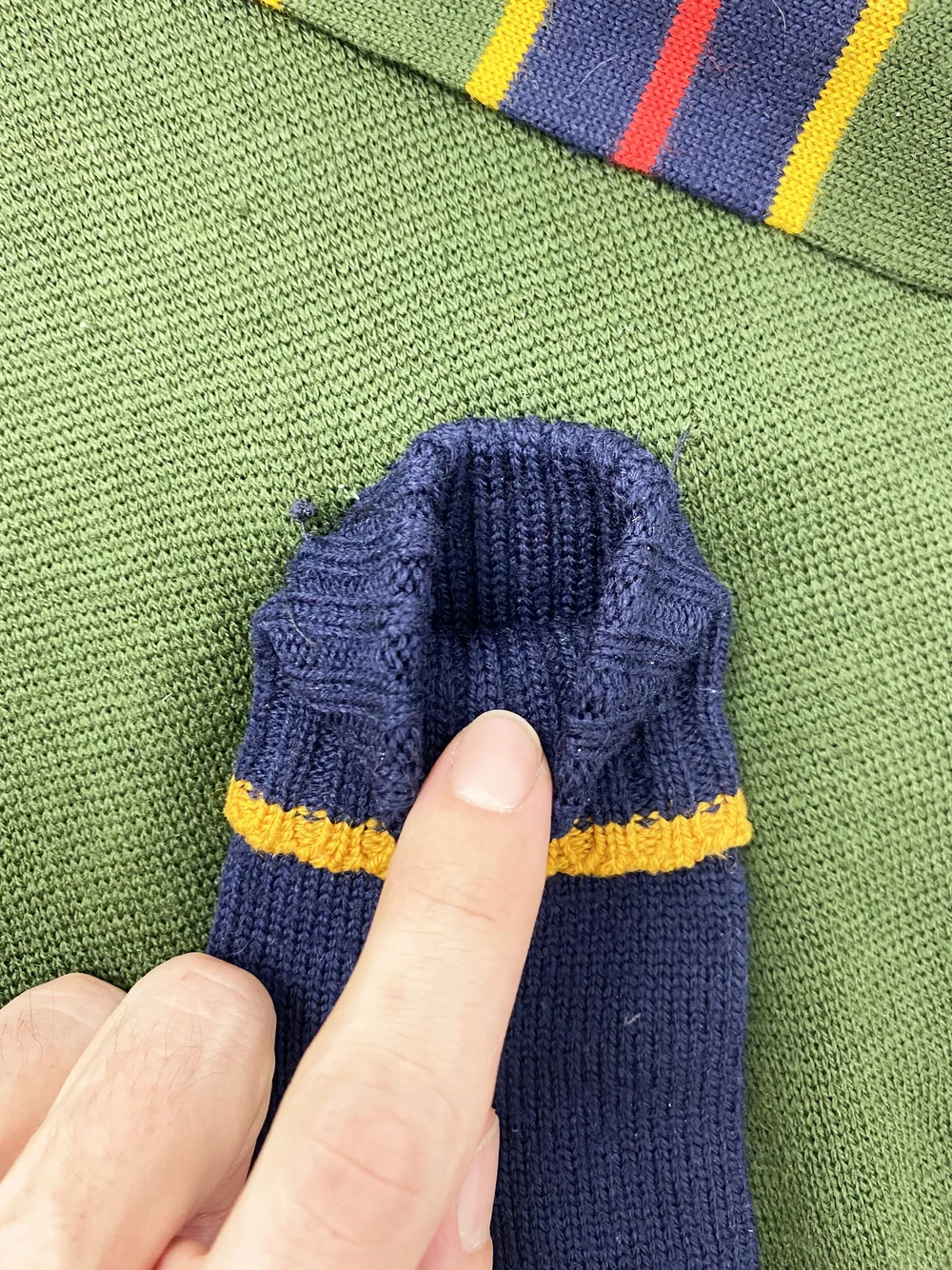 Moschino 80s cardigan with attached gloves — JAMES VELORIA