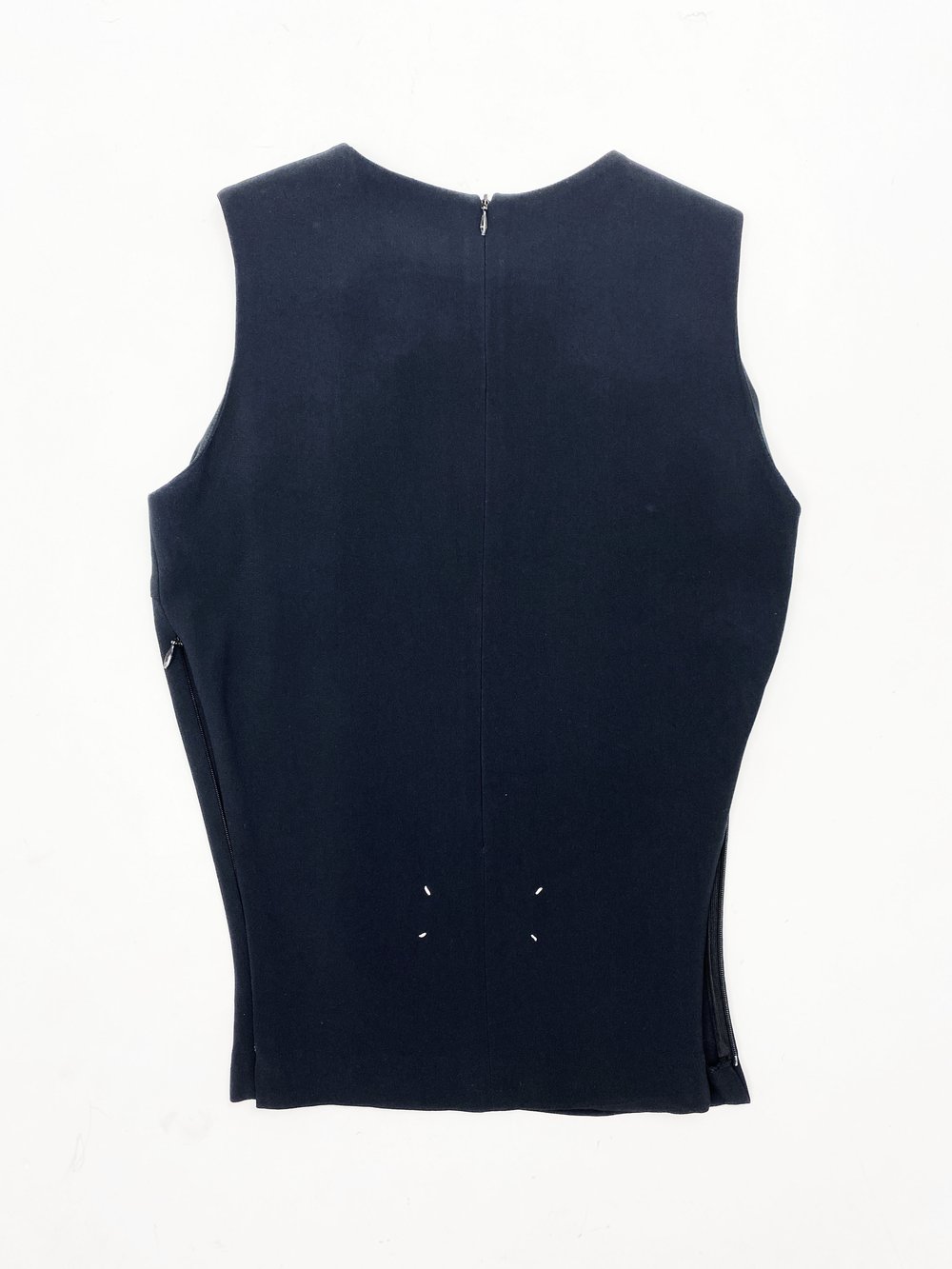 Maison Martin Margiela S/S 1997 zipper opening top — JAMES Maison Martin Margiela S/S 1997 zipper opening top — JAMES