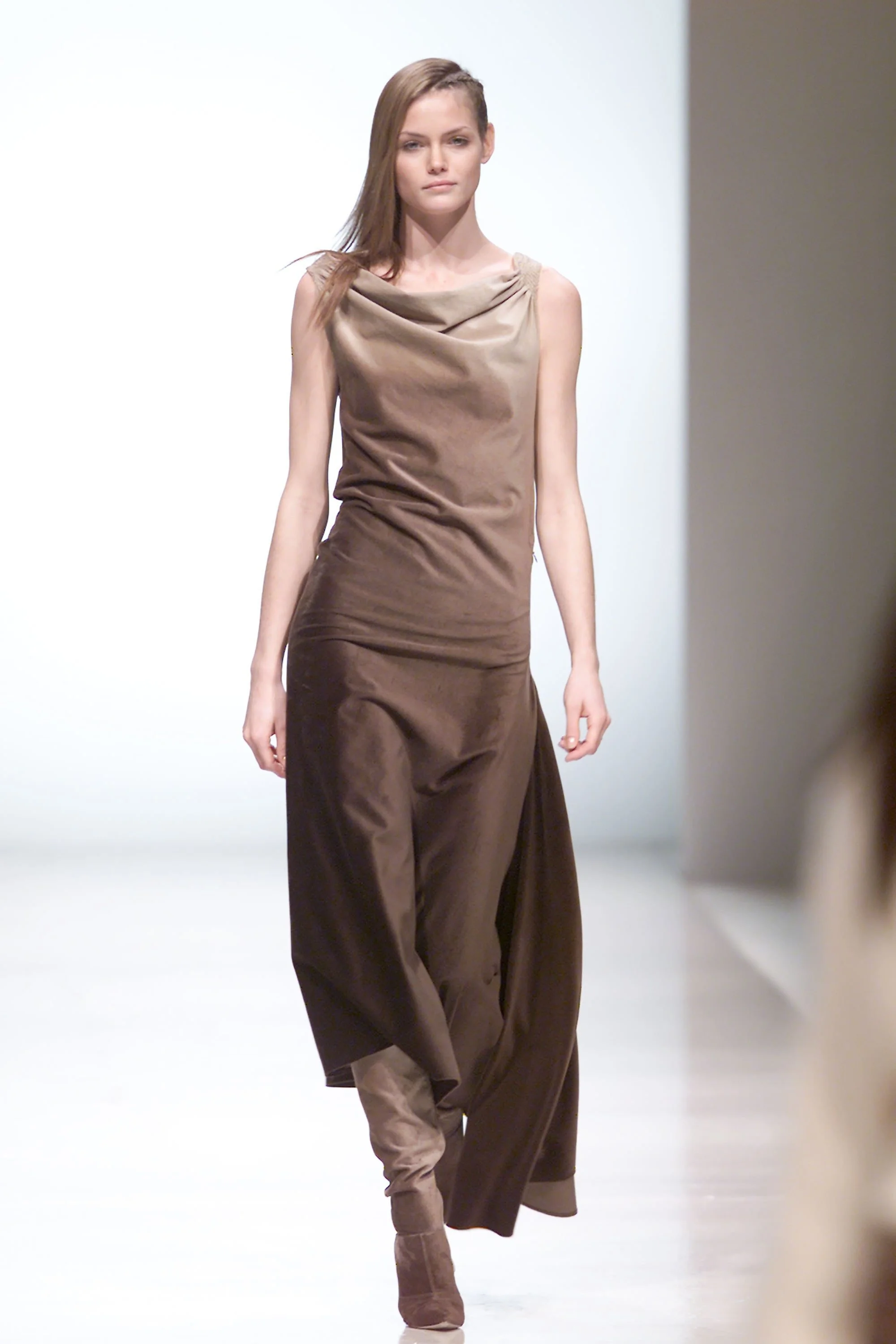 chloe-fall-winter-2001-7.JPG