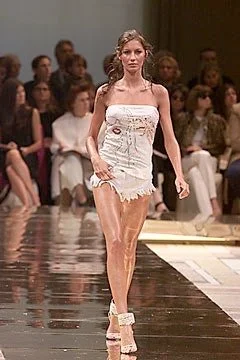 chloe-spring-summer-2000-2.JPG