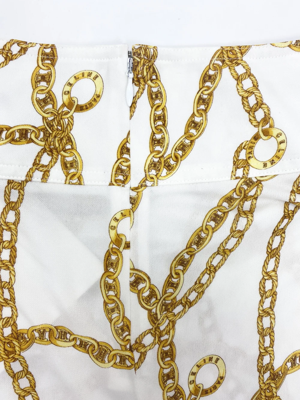 スカート CELINE Vintage gold Chain Logo Skirt Celine S/S 2004 gold chain print wrap skirt — JAMES VELORIA