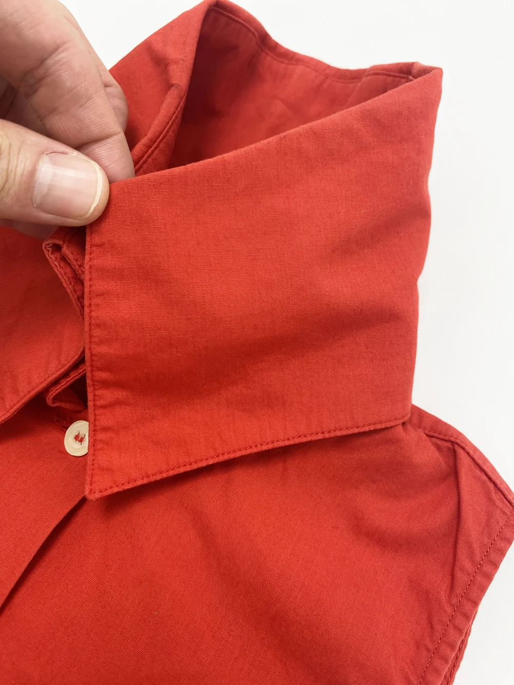 Alexander McQueen 90s red high collar shirt — JAMES VELORIA