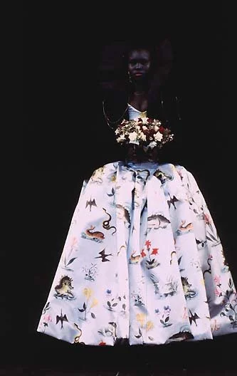 vivienne-westwood-fall-winter-1997-sea-monster-print-runway.jpeg