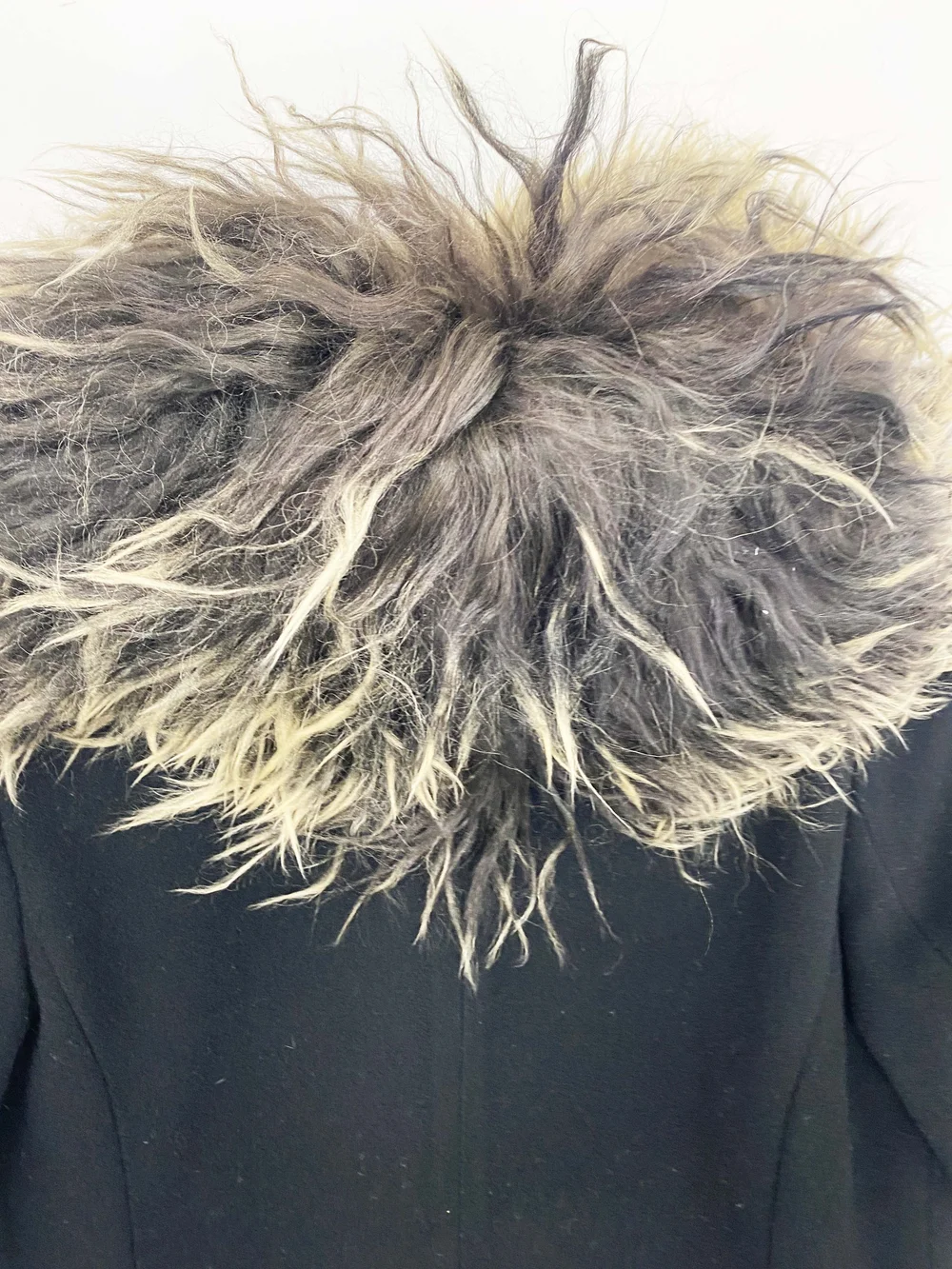 Vivienne Westwood F/W 2000 fur collar coat — JAMES VELORIA