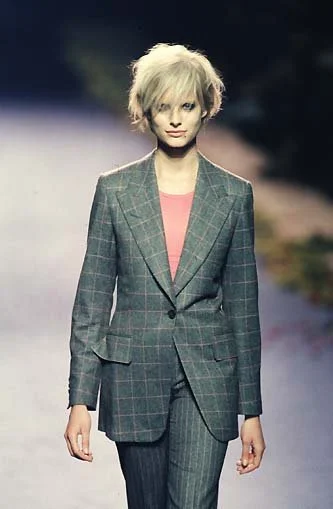 chloe-fall-winter-1998-pink-gray-plaid-blazer.jpeg