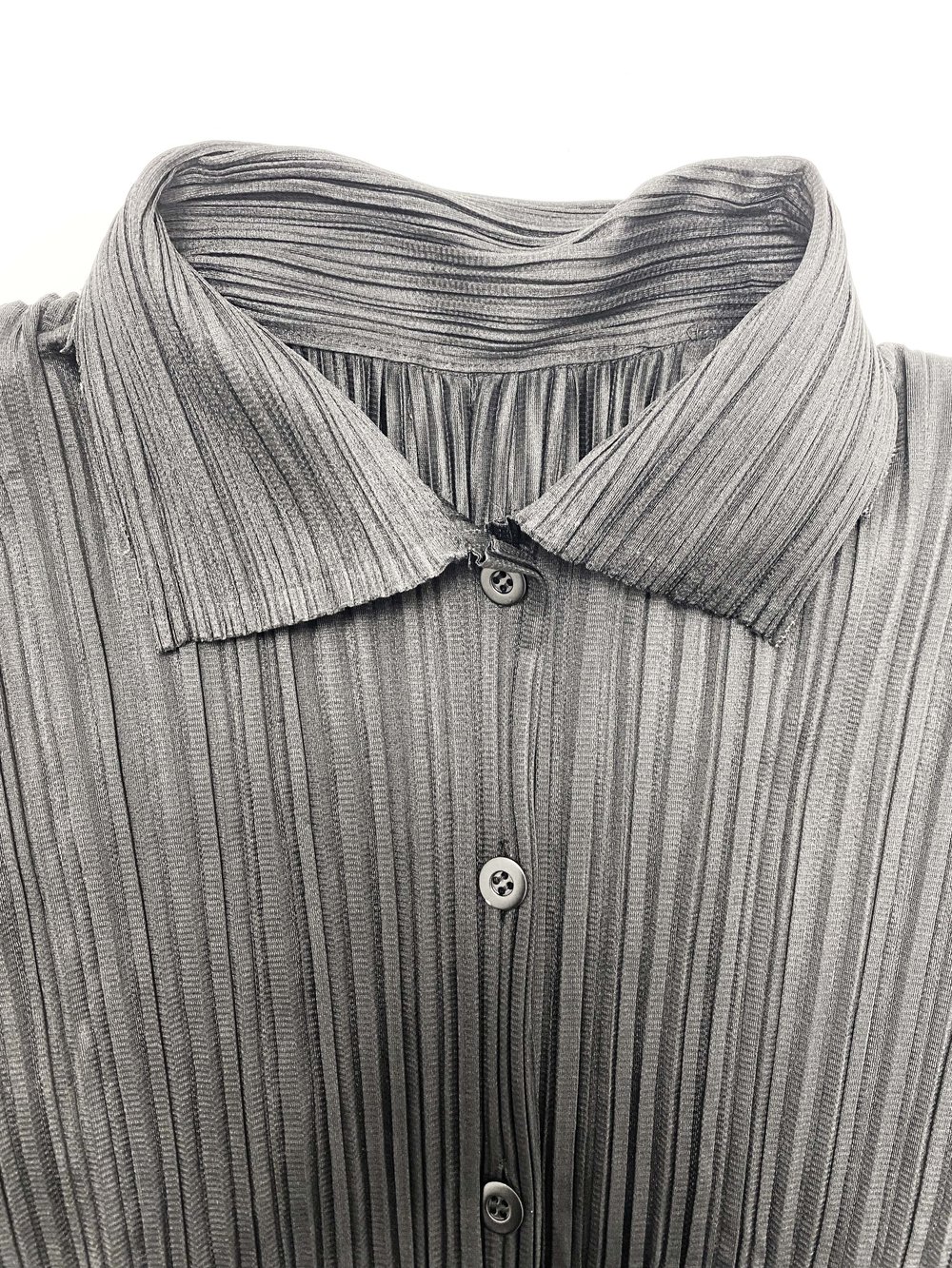 PLEATS PLEASE 襟付きシャツ Pleats Please spike fringe pleated shirt — JAMES VELORIA