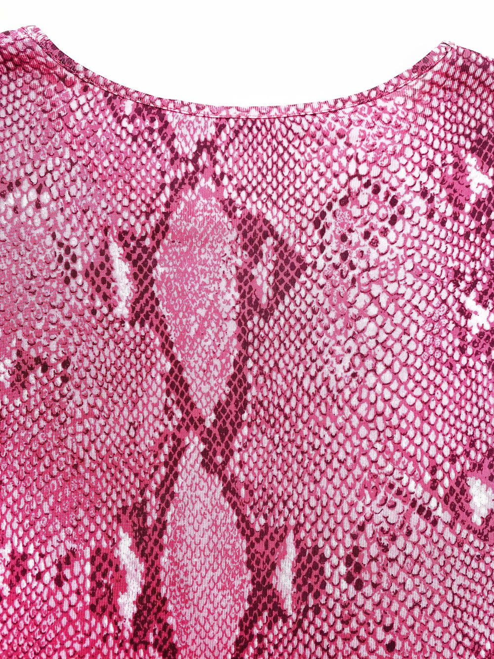 Gucci S/S 2000 red snake print viscose t-shirt — JAMES VELORIA