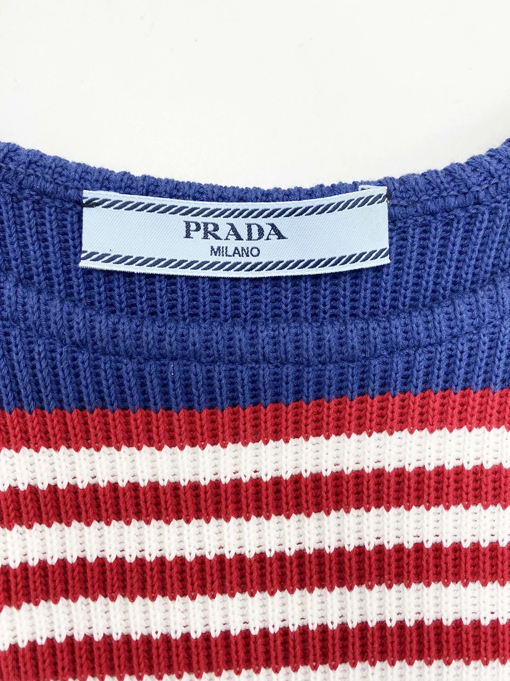 トップス prada archive vneck Knit トップス prada archive vneck Knit Prada HNT Cotton Polyester Knit