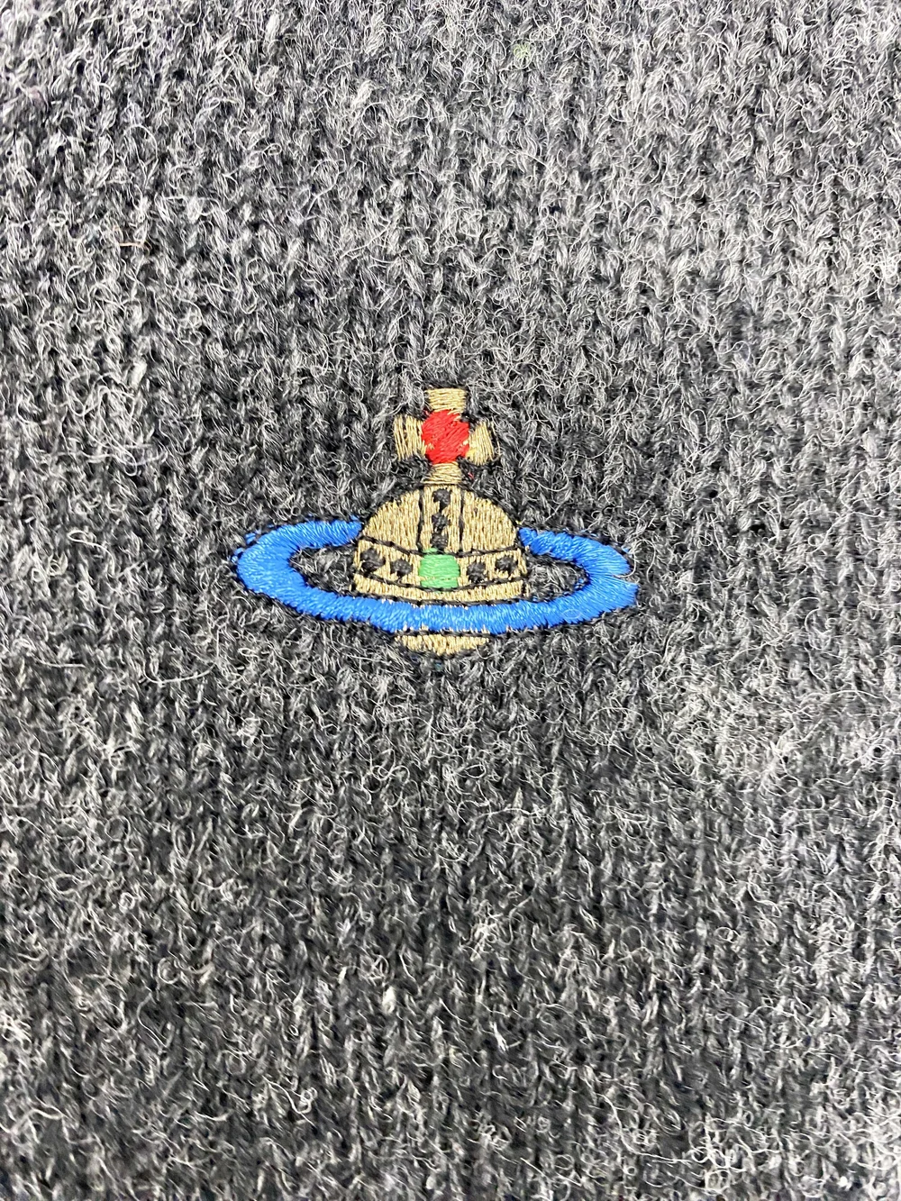 90s Vivienne Westwood MANニットセーター　X Lサイズ Vivienne Westwood MAN 90s gray wool sweater — JAMES VELORIA
