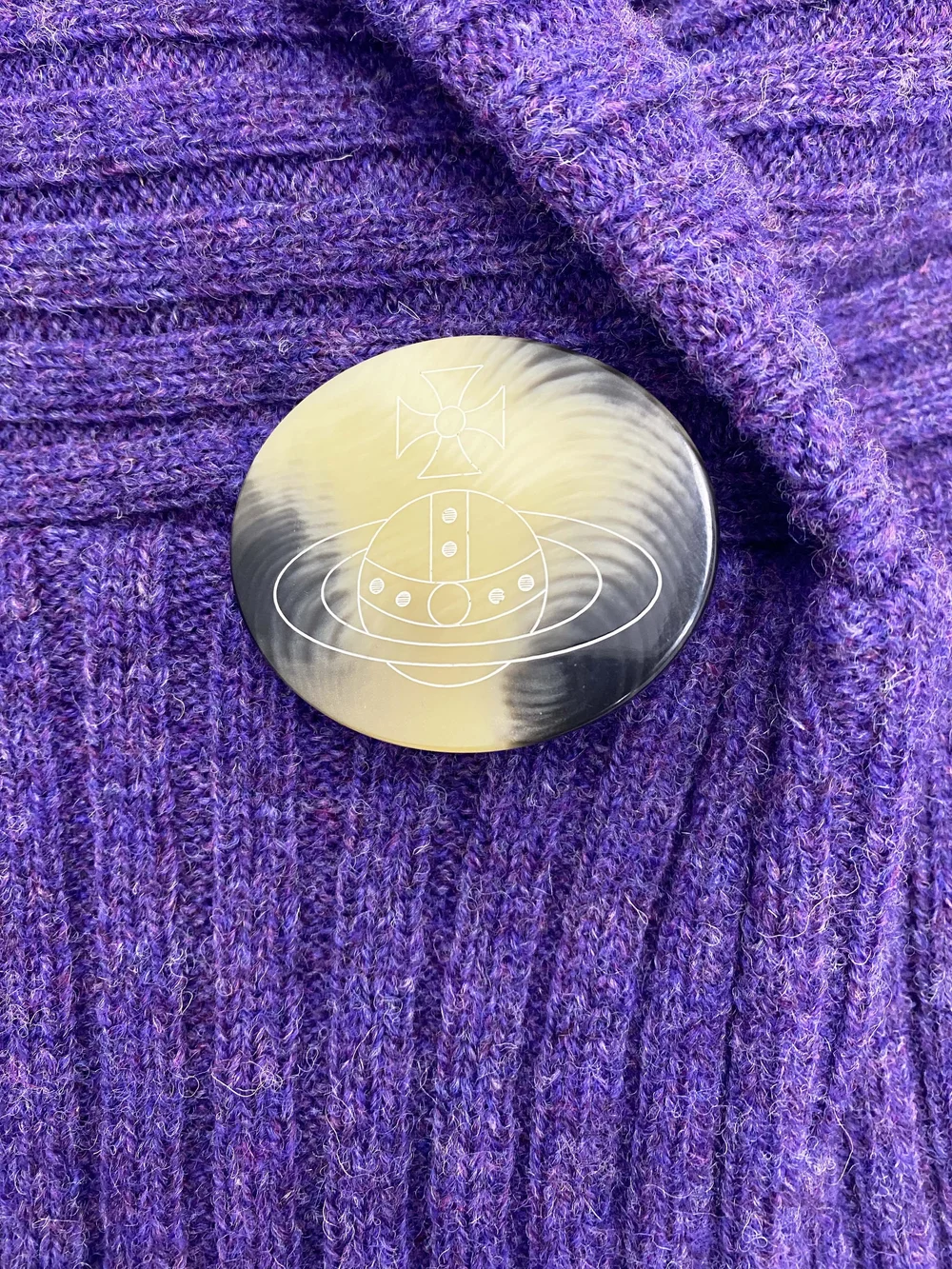 Vivienne Westwood F/W 1998 giant orb button cardigan — JAMES VELORIA