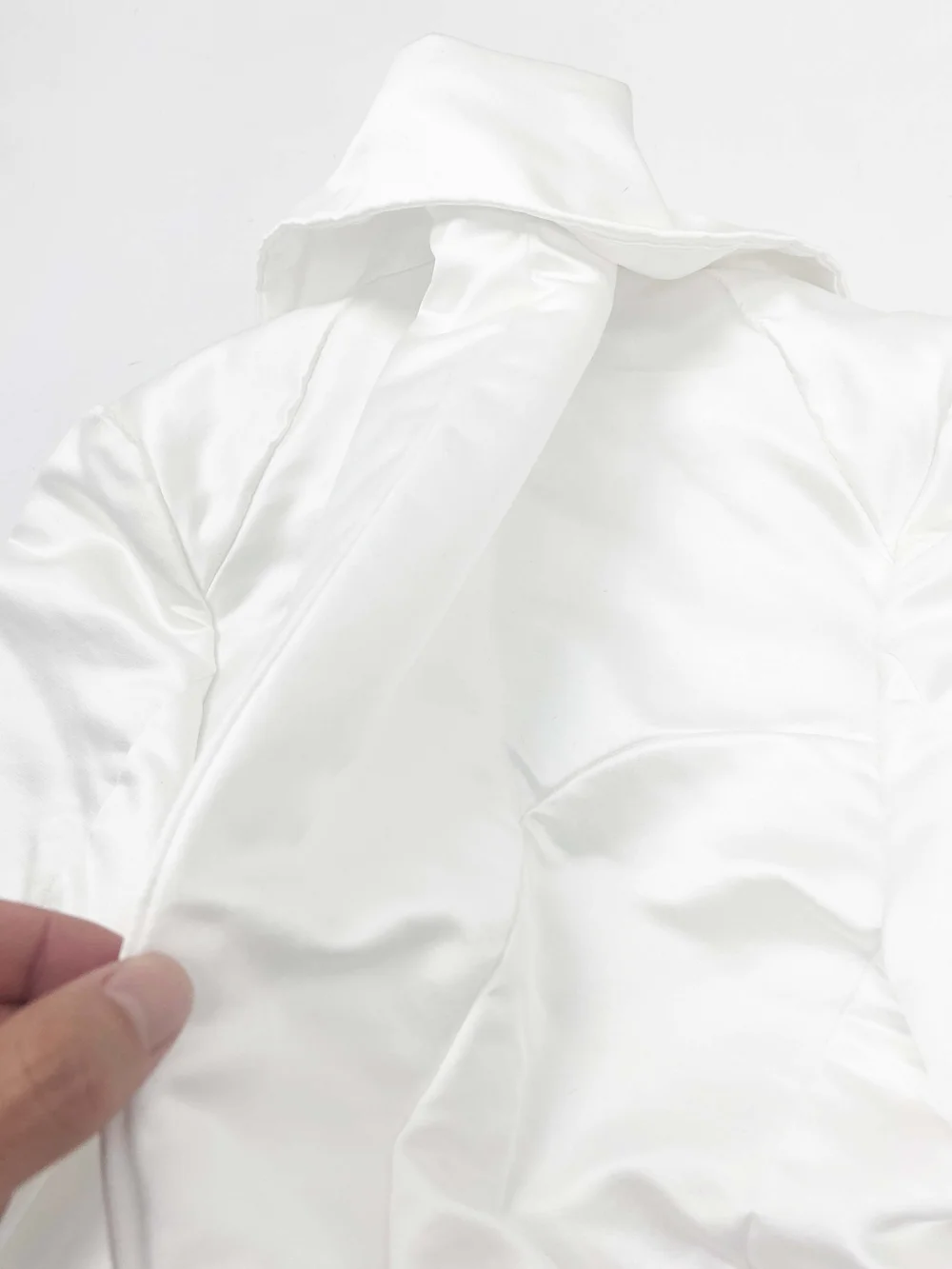 Comme des Garcons 2019 white satin folded jacket — JAMES VELORIA