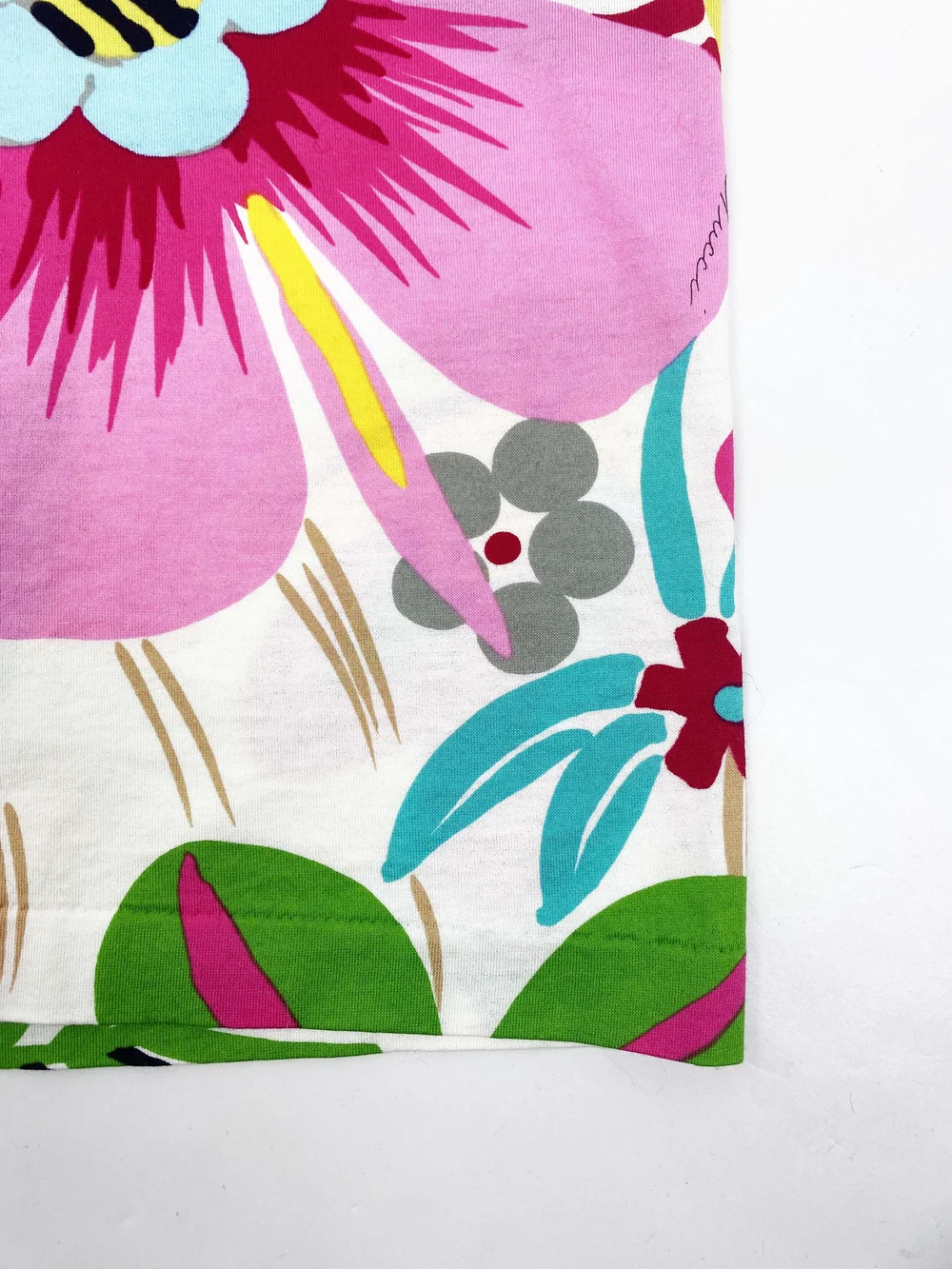 Gucci S/S 1999 floral print t-shirt — JAMES VELORIA