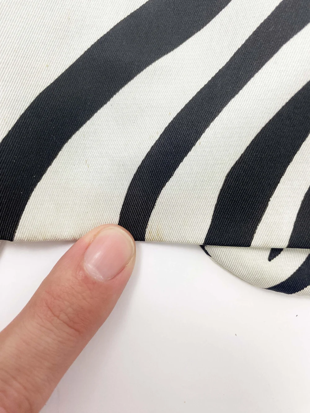 Gucci S/S 1996 zebra print blazer — JAMES VELORIA