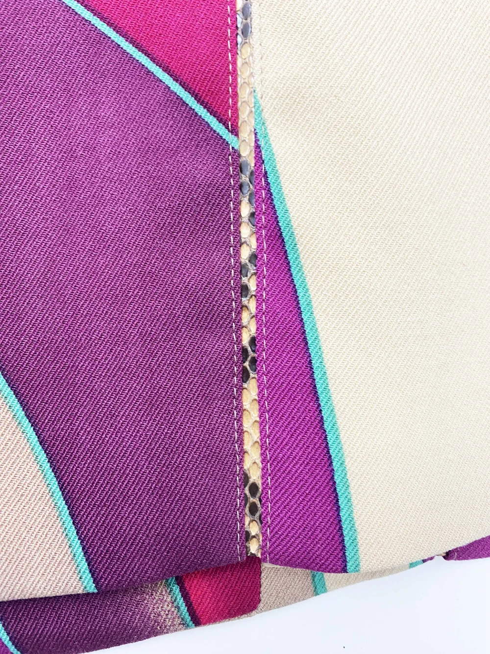 Gianni Versace F/W 2000 snakeskin trim coat — JAMES VELORIA